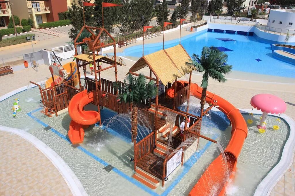 Holiday village 4 отзывы. Electra Holiday Village 4. Electra Holiday Village & Water Park Resort 4*. Кипр Electra Holiday. Кипр Айя Напа отель Электра.