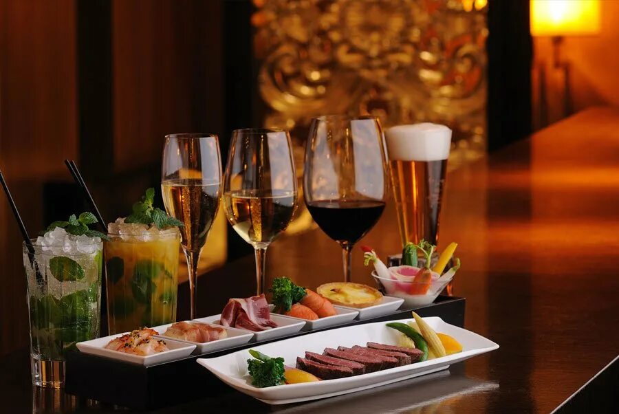 Self catering тип питания. Луксор еда и напитки. Продукты питания. Food and beverage. Hotel food and beverage.