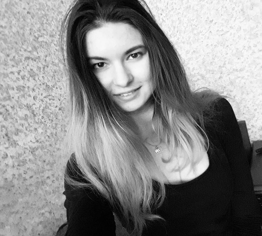 Асламбека усманова. Усманова фото.
