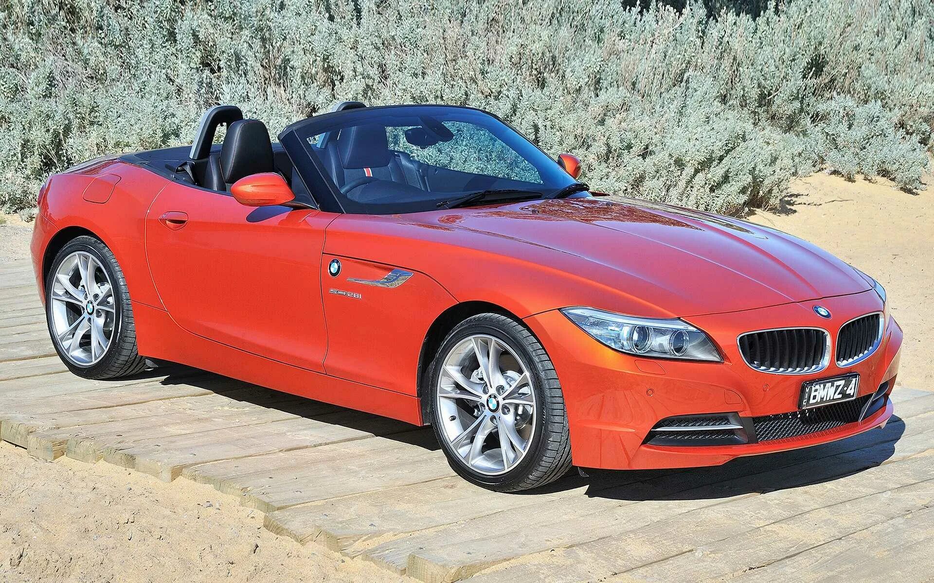 Г з 4. BMW z4 Roadster. BMW z4 Roadster 2015. BMW z4 Roadster красная. BMW z4 Roadster 2016.