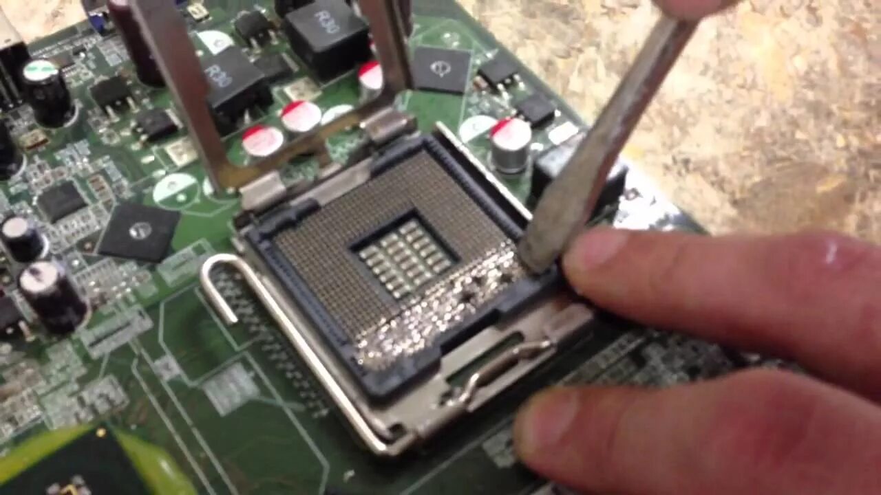 Вышел из строя процессор. Разъем - pga478. socket 478 адаптер 775. pga478 сокет. сокет 775 контакты процессора.