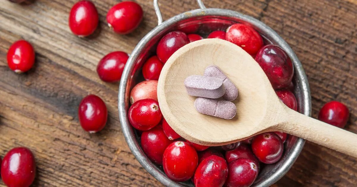 Клюква для похудения. Cranberry таблетки. Клюквенный экстракт. Витамины с клюквой для женщин.