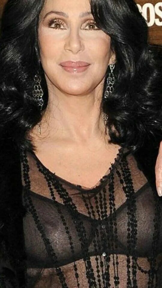 Шер 1970. Шер американская певица. Шер. Шер американская певица. Шер в молодости.