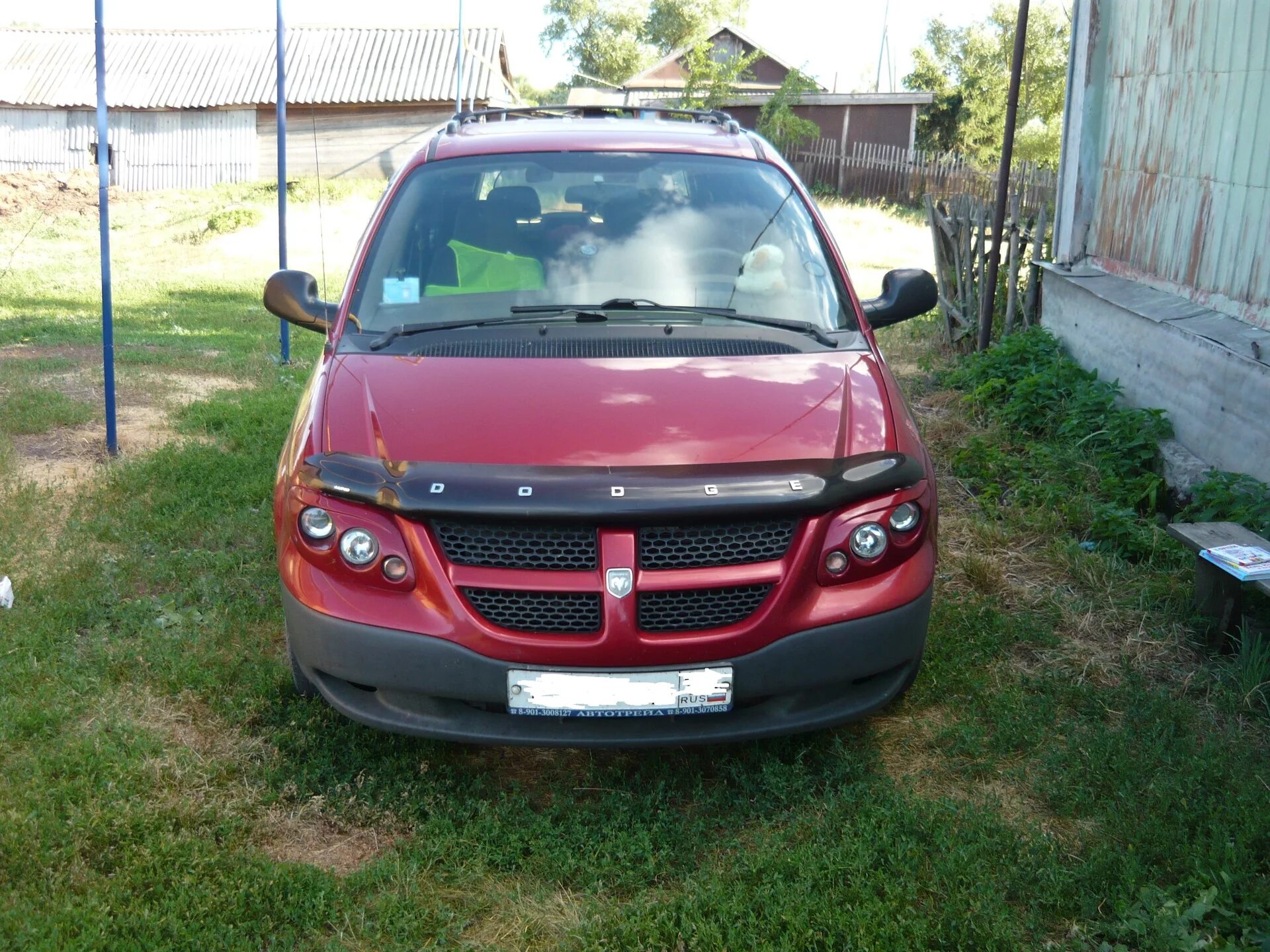Фары додж караван 4. Фары dodge caravan 4. dodge caravan красный. dodge caravan 2025. додж караван красный перламутр.