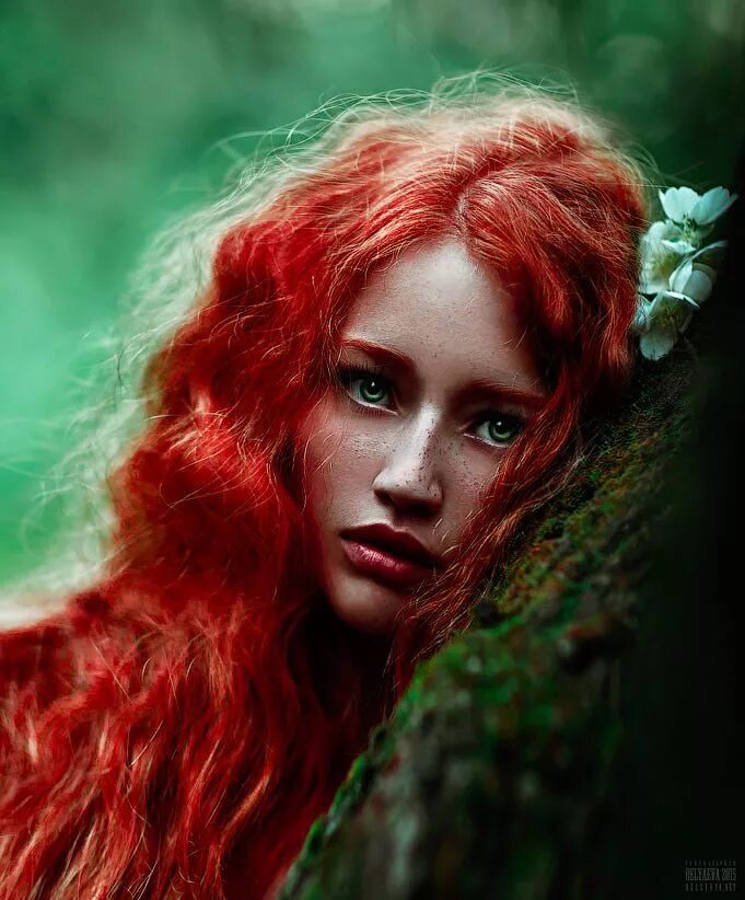 Redhead photos. Рыжая ведьма. Рыжеволосая ведьма.