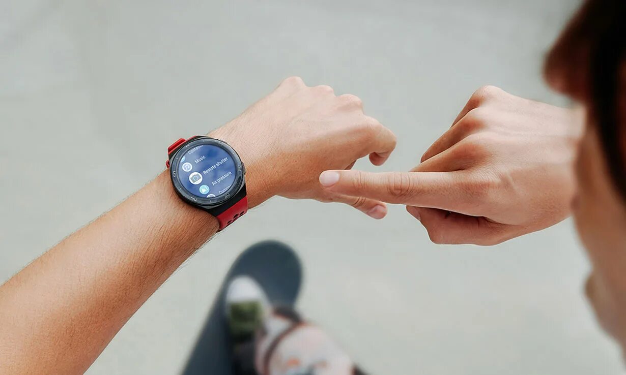 Приложение смарт часы huawei watch fit. Часы хуавей вотч 3 женские. huawei smartwatch 2e. часы умные huawei watch gt2e, красный. huawei watch gt 2e на женской руке.