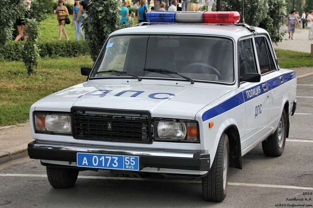 Игрушка ваз 2110 полицейская. Ваз 2106 жигули полиция. Полицейская жигули. Машинки технопарк ваз 2104. Полицейская машина ваз 2114 дпс.
