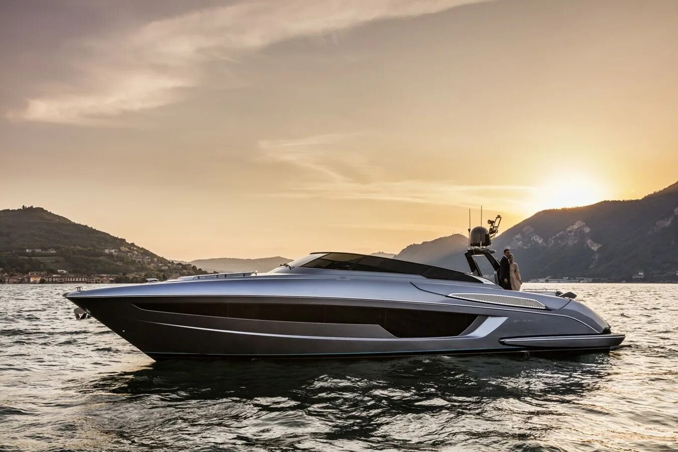 Яхта Riva Rivale. Рива ривале 56. Рива 2022. Riva Yachts 2022. Riva tunes