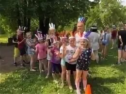 Закрытие смены в летнем лагере. Линейка закрытия в лагере. Закрытие лагерной смены. Закрытие смены в лагере заставка. Закрытие смены в лагере.