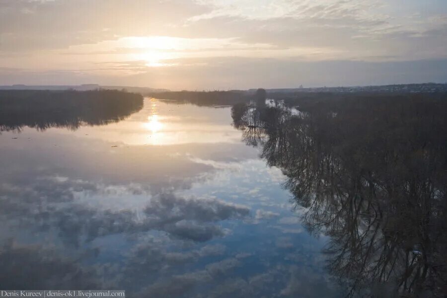 Река вышла из берегов зимой. Разлив реки дон. Разлив дона в ростовской области. Разлитие реки дон. Разлив рек в январе.