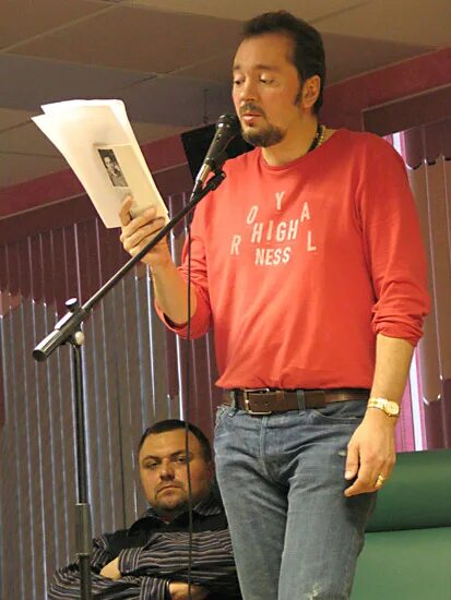 месяц выступать. ольга волкова ниту. максим леонидов фото. гарри стайлс 2021. карпенкова ольга васильевна.