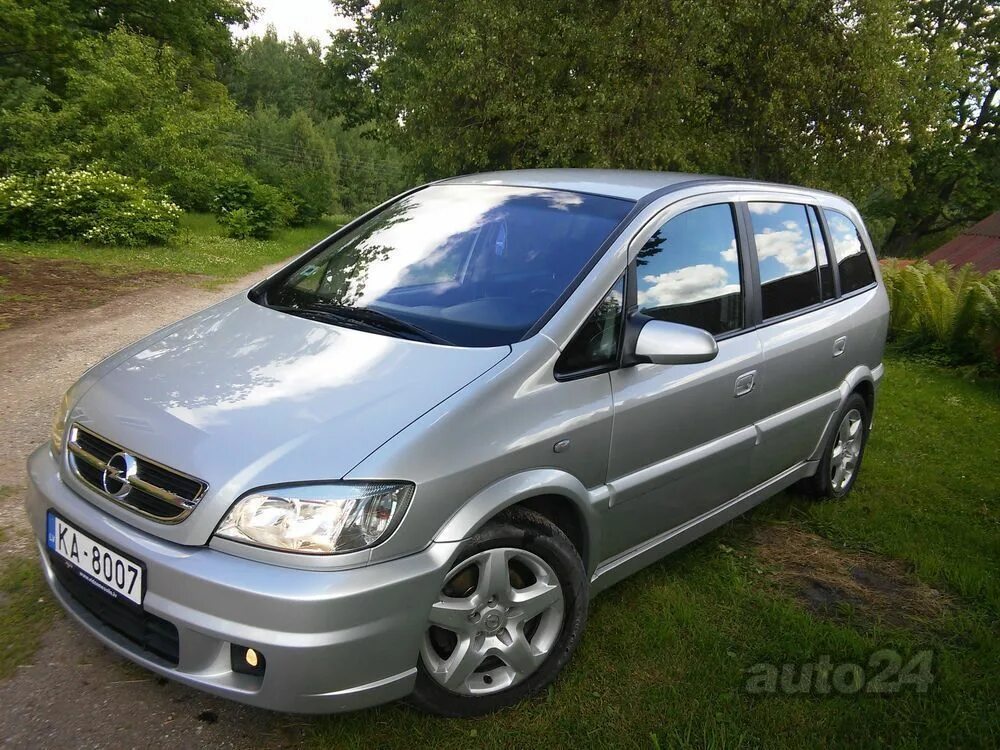 2 бензин. Opel zafira 2. Опель зафира 2001 год. Опель зафира 2. 8.