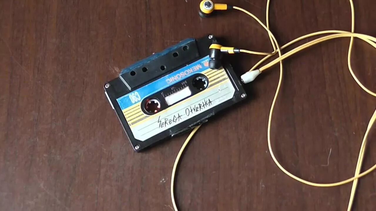 Как сделать кассету. Плеер с кассетами. Самодельный кассетный плеер. Самодельный мп3 плеер. Плеер для аудиокассет.