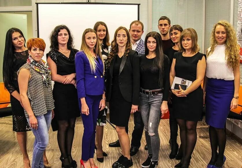 Группа компаний анн. Анна бачурина серконс. руководитель серконс москва. серконс москва сотрудники. серконс симферополь.