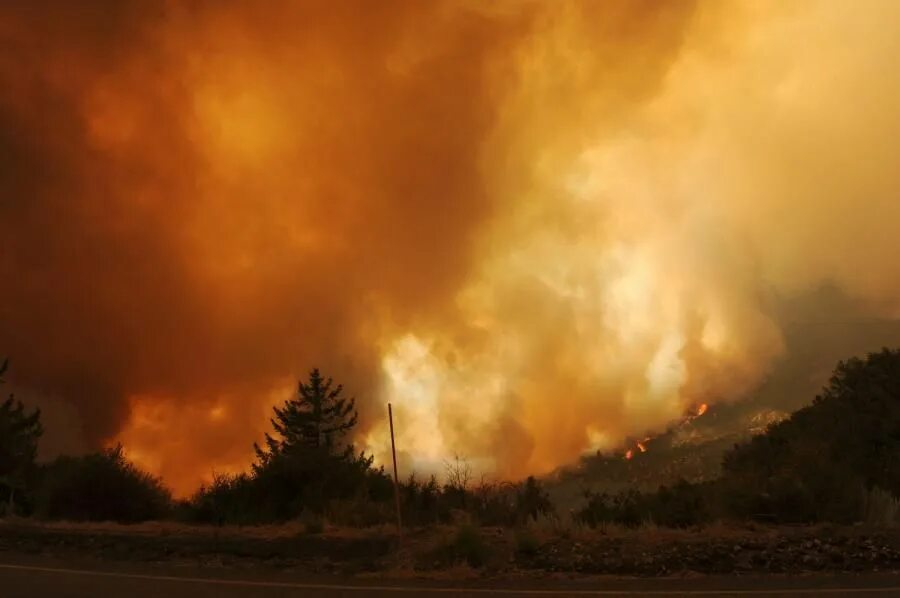 Nature disasters. Природные стихийные бедствия. Стихийные бедствия пожар. Техногенные пожары. Лесные пожары катастрофы.