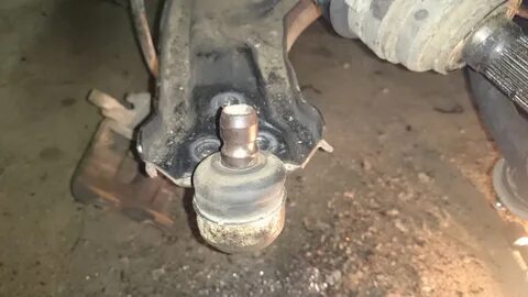 После замены шаровой опоры