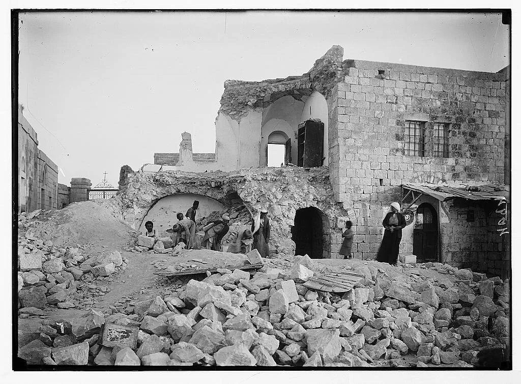 1927 год землетрясение. Крымское землетрясение 1927. Землетрясение в Крыму в 1927 году. Землетрясение в Ялте 1927. Землетрясение в Иерусалиме 1927.