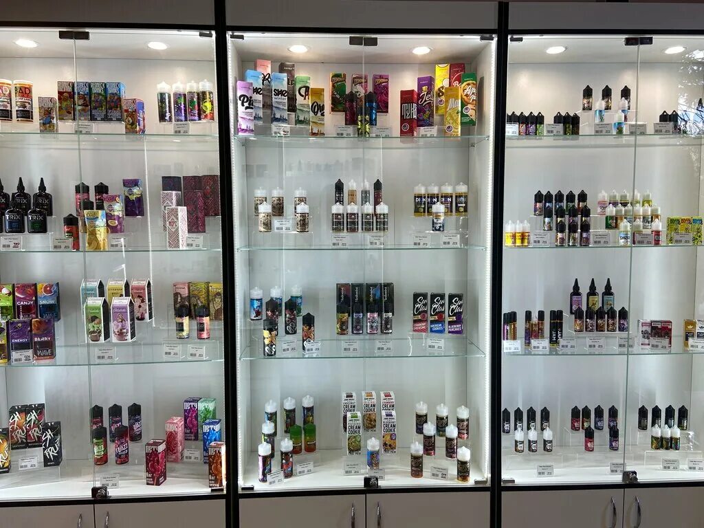 Vape shop. вейп шоп волгодонск. вейп шопы баку. интерьер вейп магазина. вейп шопы баку.