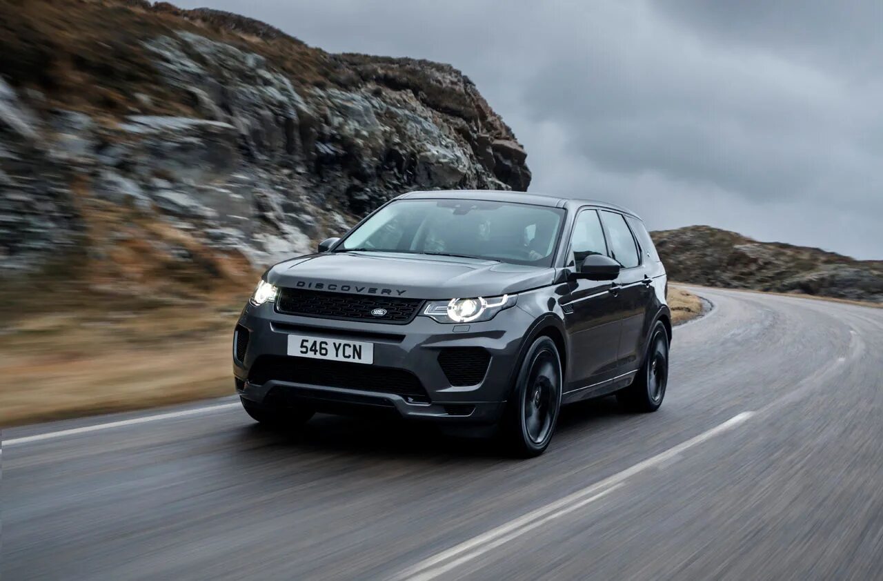 Дискавери 2018. Ленд Ровер Дискавери спорт. Land Rover Discovery Sport 2018. Range Rover Discovery Sport 2017. Land Rover Discovery Sport 2.