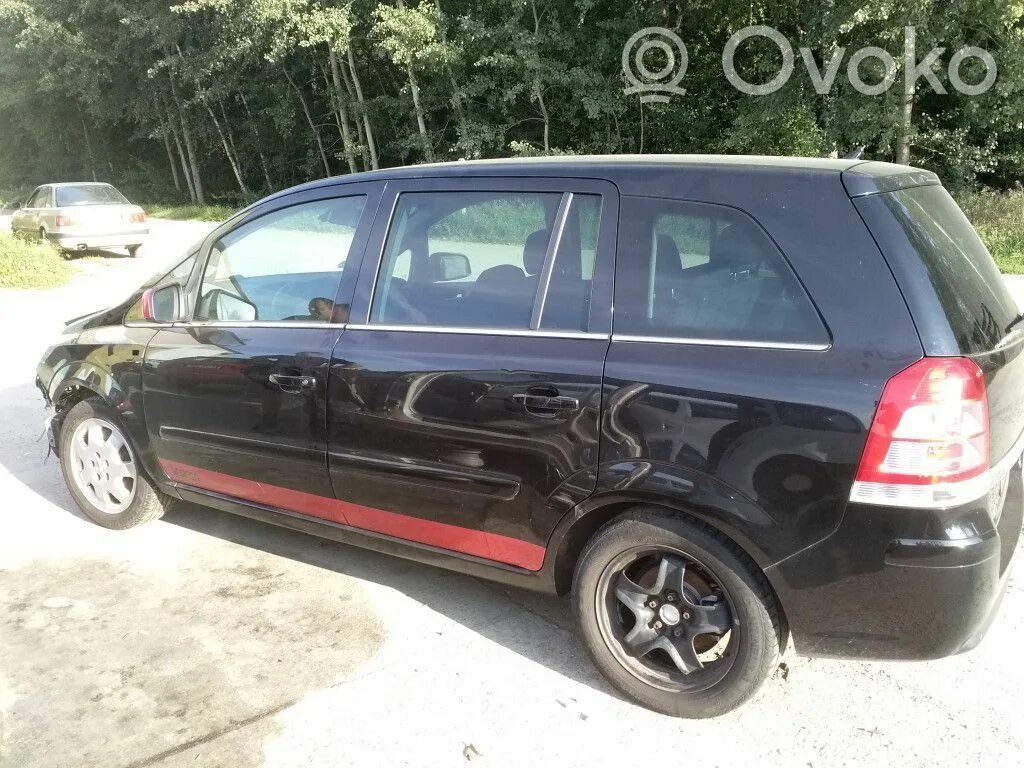 Разборки зафира б. Opel Zafira b 2005 буфер. Opel Zafira b 2005 back Glass Sprinkler Price. Опель Зафира б антигравием. Опель Зафира b антигравий на порогах.