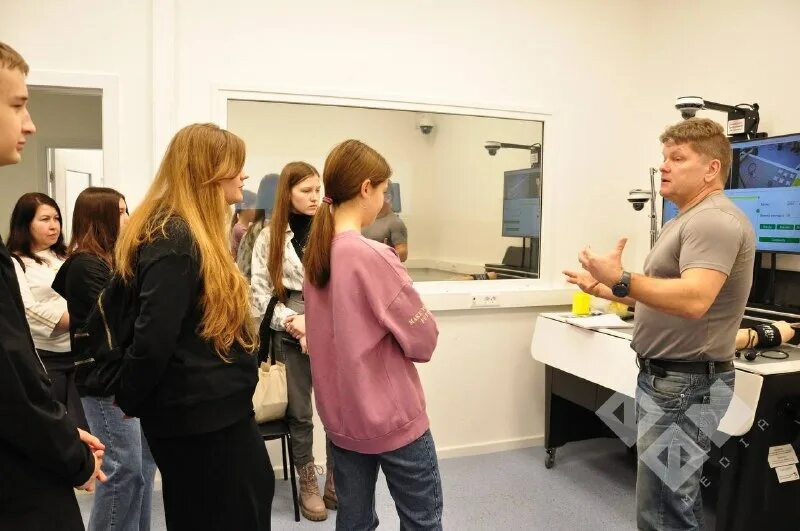 Роголева елена валерьевна ргу. Медиа факультет. Мгу медицинский метро. День открытых дверей в вгу. Студентки 5 курса.