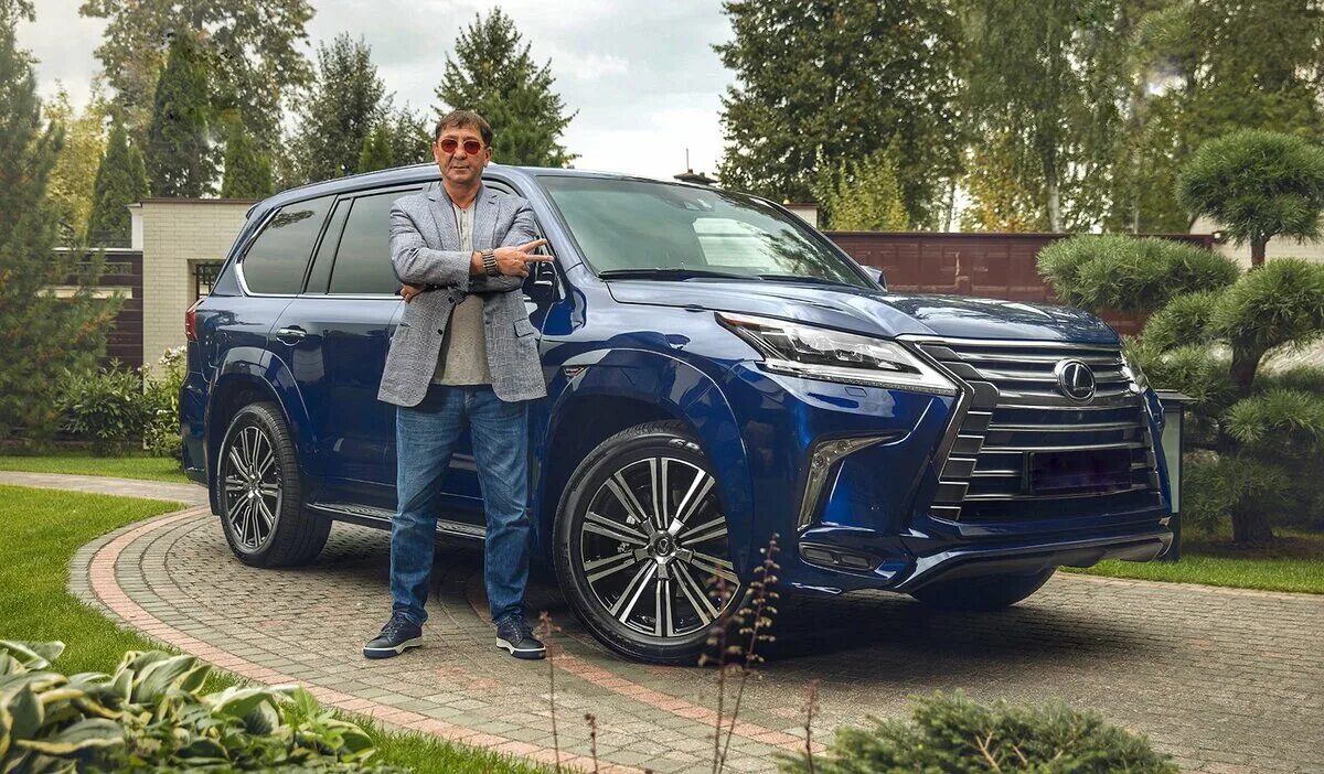 Lexus LX 570. Автопарк Григория Лепса. Лексус 570 темно синий. Машина Григория Лепса. Машина басты