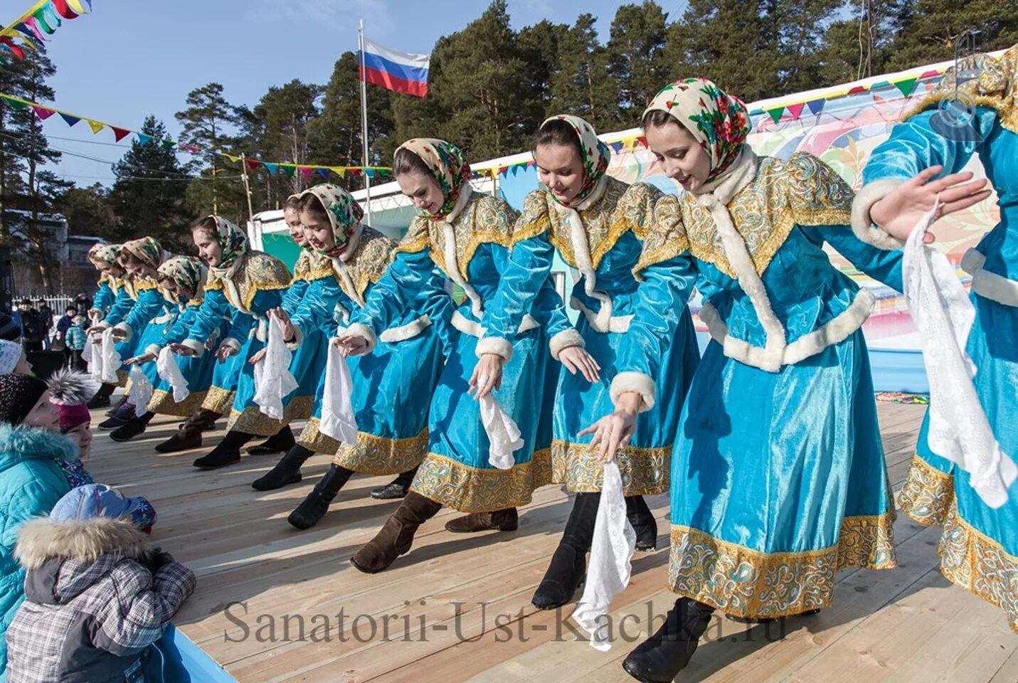 Прикамские Нивы Усть качка. Погода Усть качка. Мечеть в Усть-Качке,Пермский край. Усть качка пляж фото.