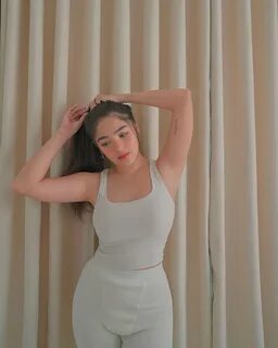 Andrea Brillantes mainit-init pa. 