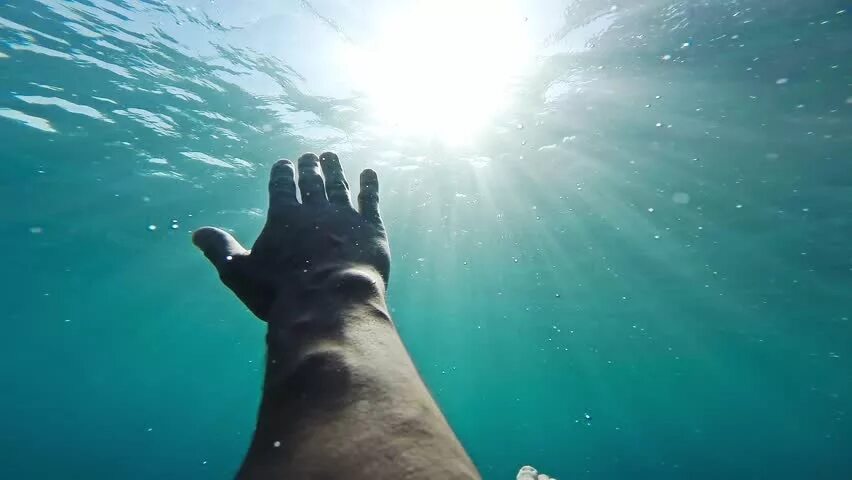 Гимнастки feet. Фотомодель underwater wetlook. Feel like i'm drowning. Drown foot. Босоногая школа.