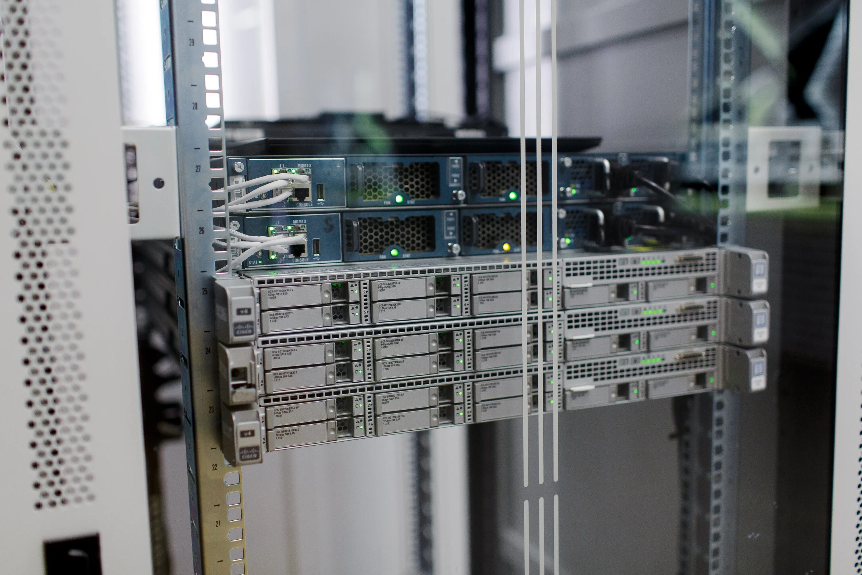 никлаус вирт. институт вычислительных систем и программирования гуап. информационные технологии в вузе. маи институт робототехнических и интеллектуальных систем. институт компьютерных систем.