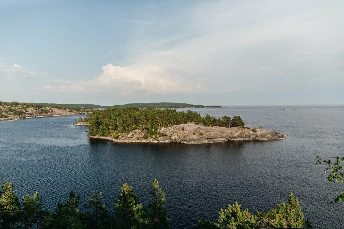 Остров Койонсаари Карелия. Остров кайонрси в Карелии. Пляжи на острове Койонсаари. Пляж Койонсаари Карелия. Остров три россия