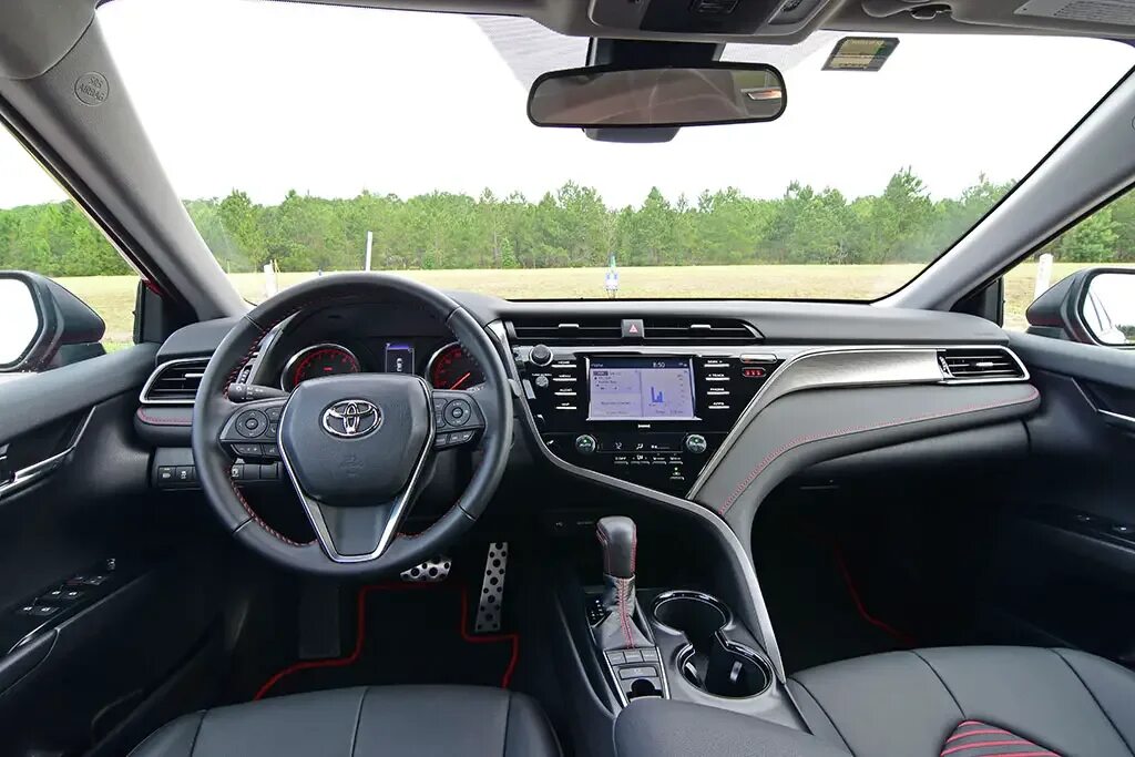 Камри 70 видео. Тойота камри трд 2025. toyota camry trd 2025. камри трд 2025. тойота камри 2018 года панель.