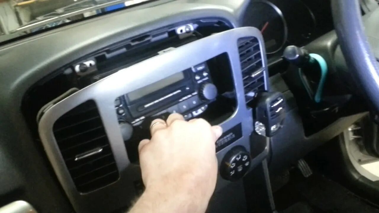 Aux в штатную магнитолу AKL 1626js - Chevrolet Lacetti Sedan, 1,6 л, 2004 года а
