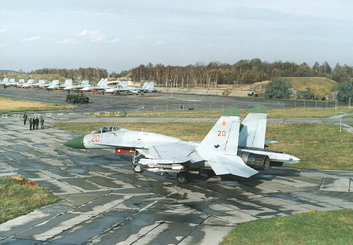 159 Истребительный авиационный полк Бесовец. Су-27 авиабаза Бельбек. Су-27 Бесовец. Су-27 159 ИАП. Http forum su