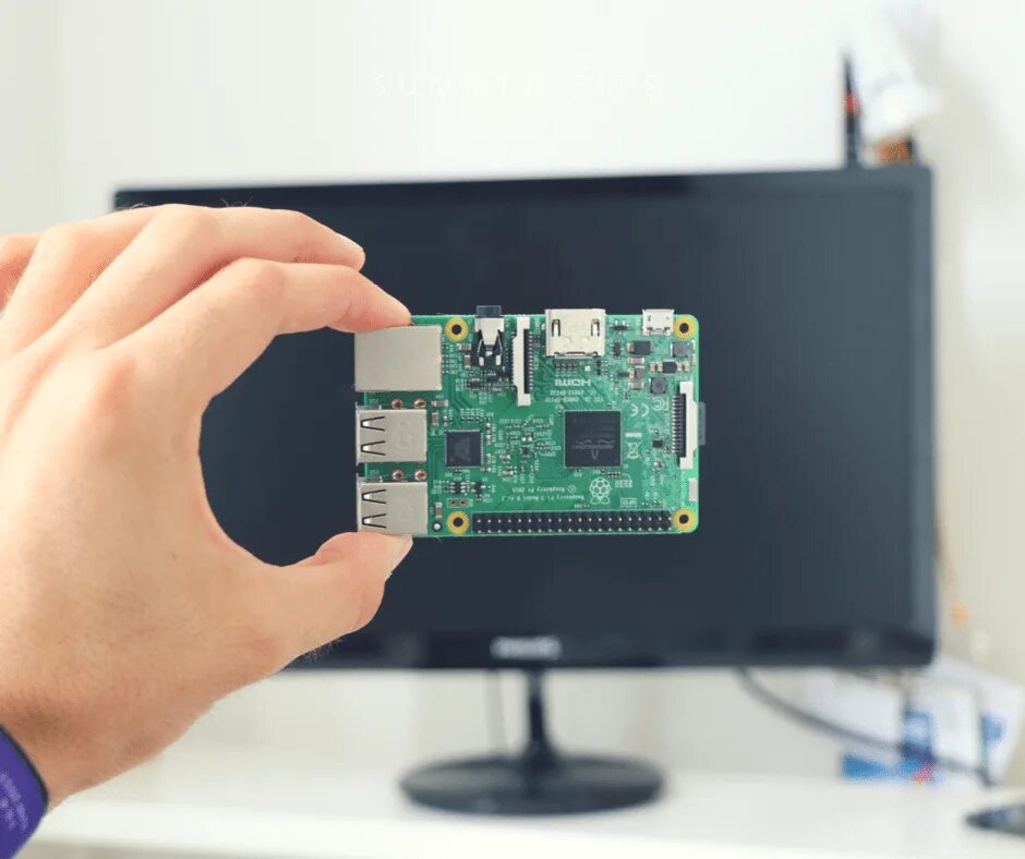 Raspberry pi 5 8gb. Raspberry Pi сс1101. Raspberry Pi 4. Малинка Raspberry Pi 4 корпус. Pi 4 16gb EMMC одноплатный микрокомпьютер Orange Pi 4 16gb EMMC.