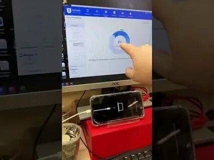 Завис айфон из за нехватки памяти