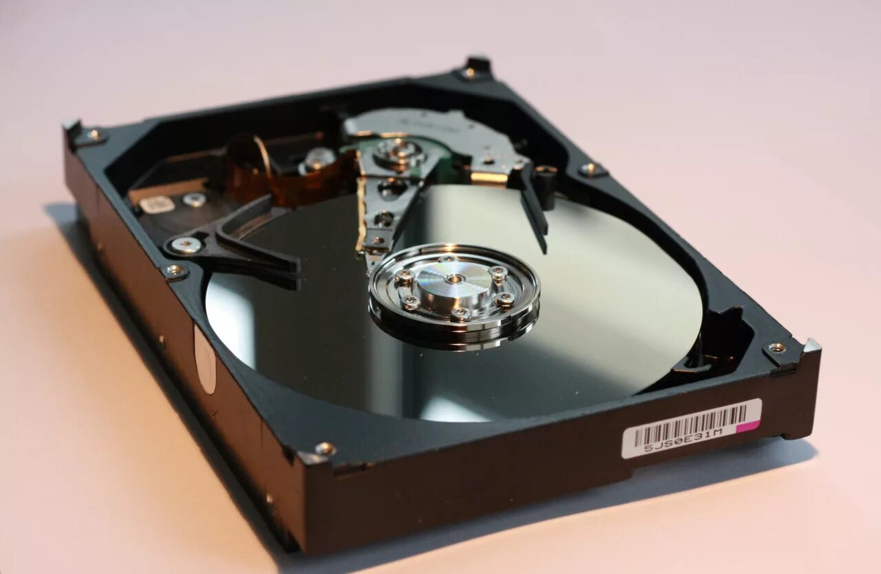 HDD hard Disk. Винчестер - hard Drive. Винчестерский диск. Жесткие диски(Винчестеры)(ПЗУ);. Хорошие жесткие диски для пк