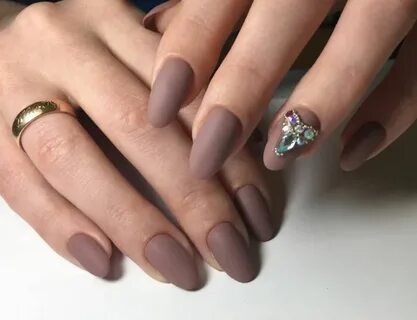 Модное наращивание ногтей