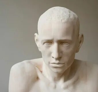 Скульптурный человек