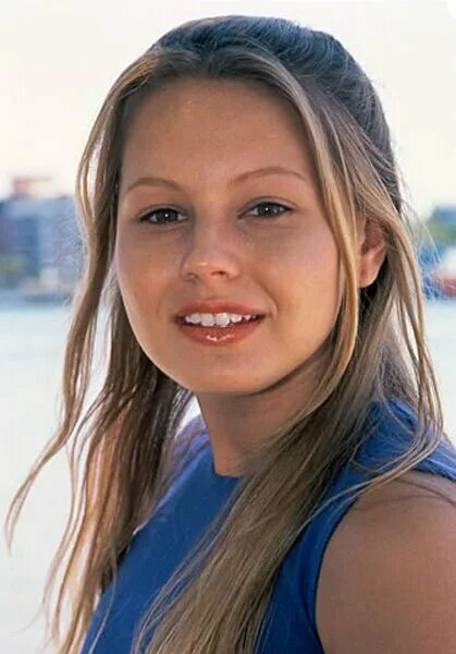 Birthday girl 2001. девушка 2001. моей сестре (à ma soeur!) – катрин брейя, 2001. девушка 2001. элиша катберт дрянная девчонка.