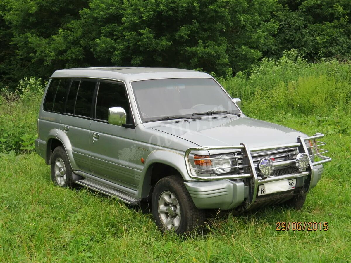 Митсубиси паджеро бензин купить. Mitsubishi Pajero 1997. Мицубиси Паджеро 1997. Джип Митсубиси Паджеро 1997. Мицубиси Паджеро 1997 года.