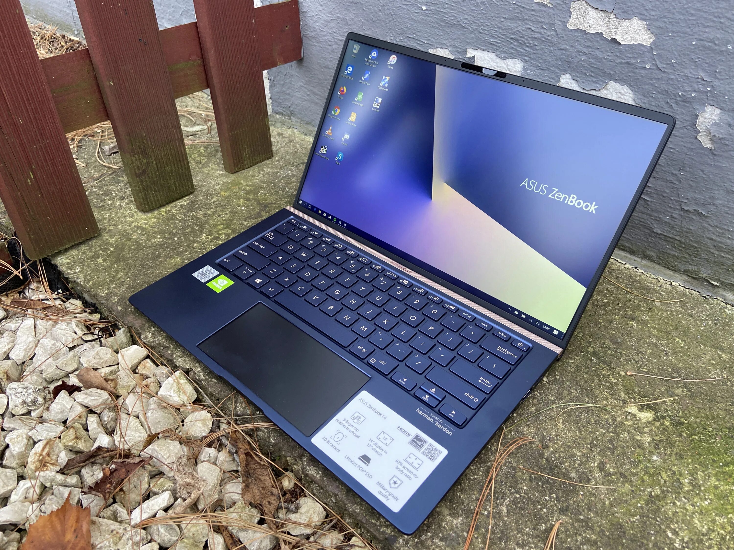 Ноутбук asus zenbook 14 ux3402va. ASUS ZENBOOK 14. ASUS ZENBOOK 14 UX. ZENBOOK 14 ux434. ASUS ZENBOOK ux434f.