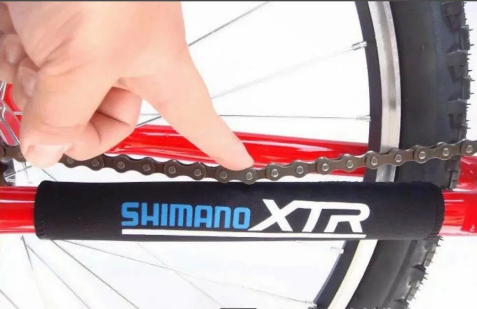 Купить защиту цепи. Защита пера от цепи шимано. Защита пера велосипеда Shimano. Защита рамы велосипеда от цепи Shimano. Защита заднего пера Shimano.