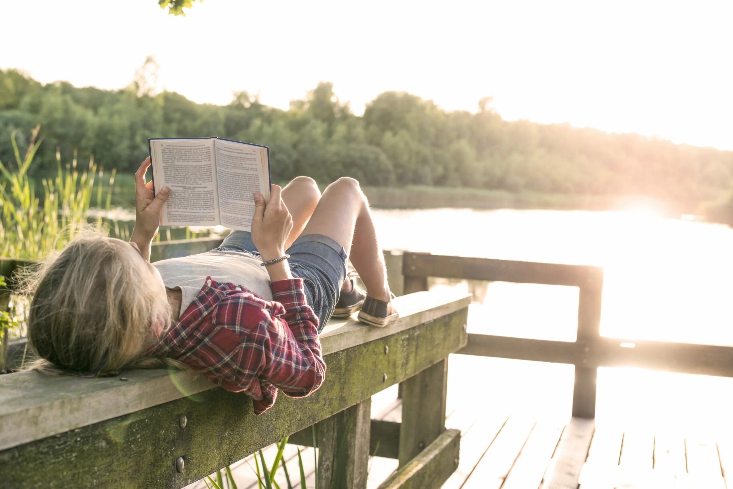 Reading walking
