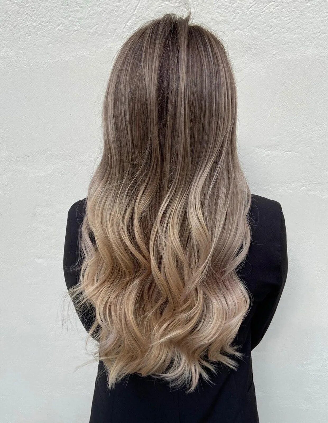 аир тач 2021. эйр тач волосы. аир тач техника окрашивания. эйр тач волосы. аир тач 2022.