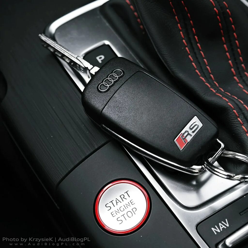 Ключи ауди купить. Ключ Ауди rs7. Audi a3 Keys. Ключ Ауди а4 б6. Ключ Audi rs5.