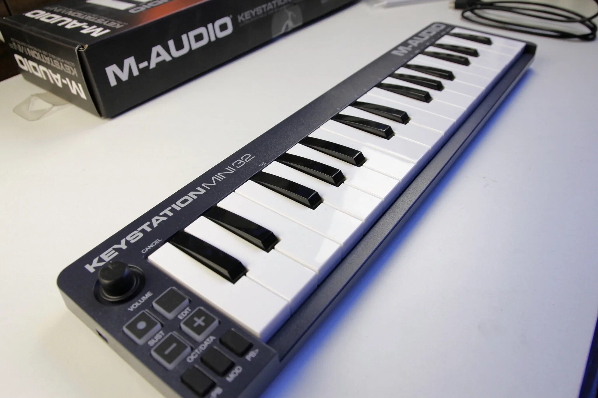 M audio keystation mini 32. M-audio keystation mini 32 mk2. midi клавиатура m audio 32. m audio keystation 25 mini. m audio keystation 32 1 поколения.