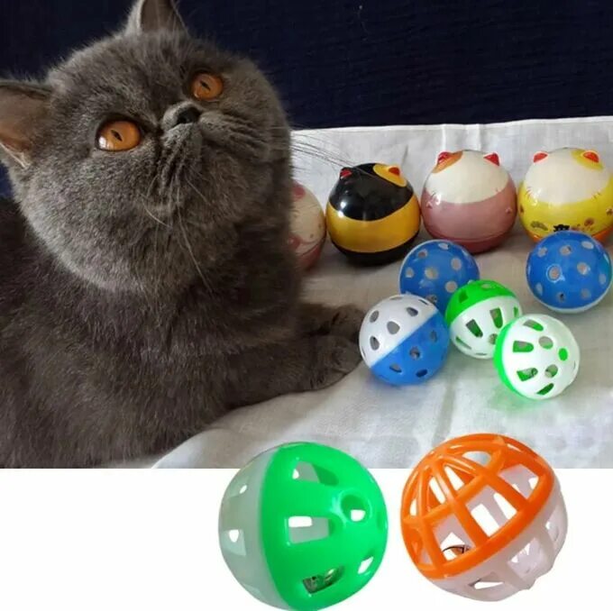 Фото игрушек для кошек. Мячик игрушка для кота. игрушка для кошек с шариком. игрушка для котов с погремушкой. игрушка для кошек с бубенчиком.
