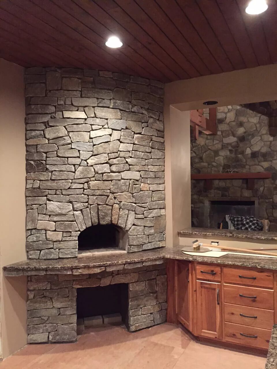 Reclaimed Timbers, Beams, and Mantels by Cochran's Lumber & Millwork (Görüntüler
