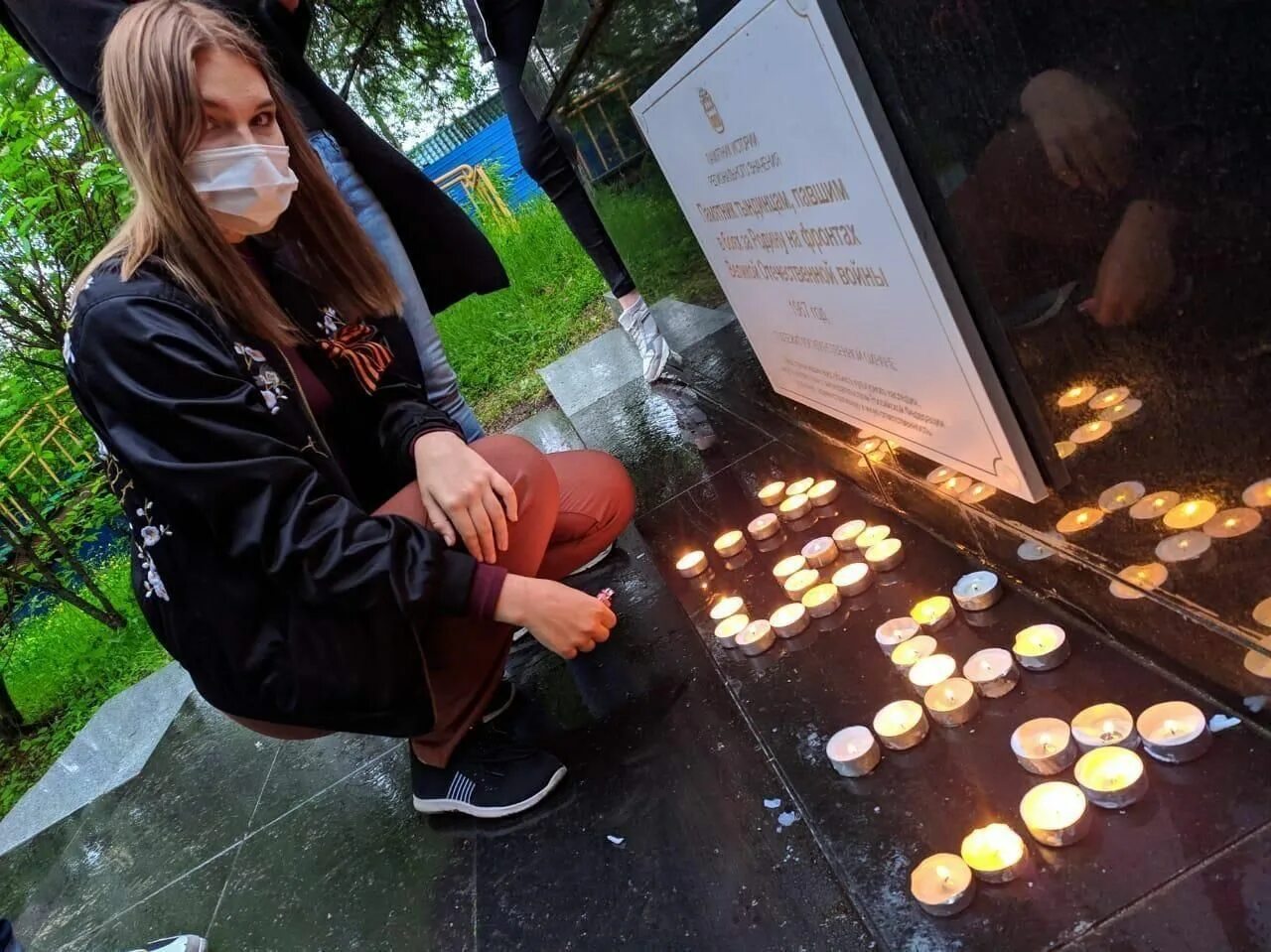 Фото акции памяти. Свеча памяти 22.06.2022 Дмитров. Акция свеча памяти. Свеча памяти и скорби акция. Акция свеча памяти 22 июня.